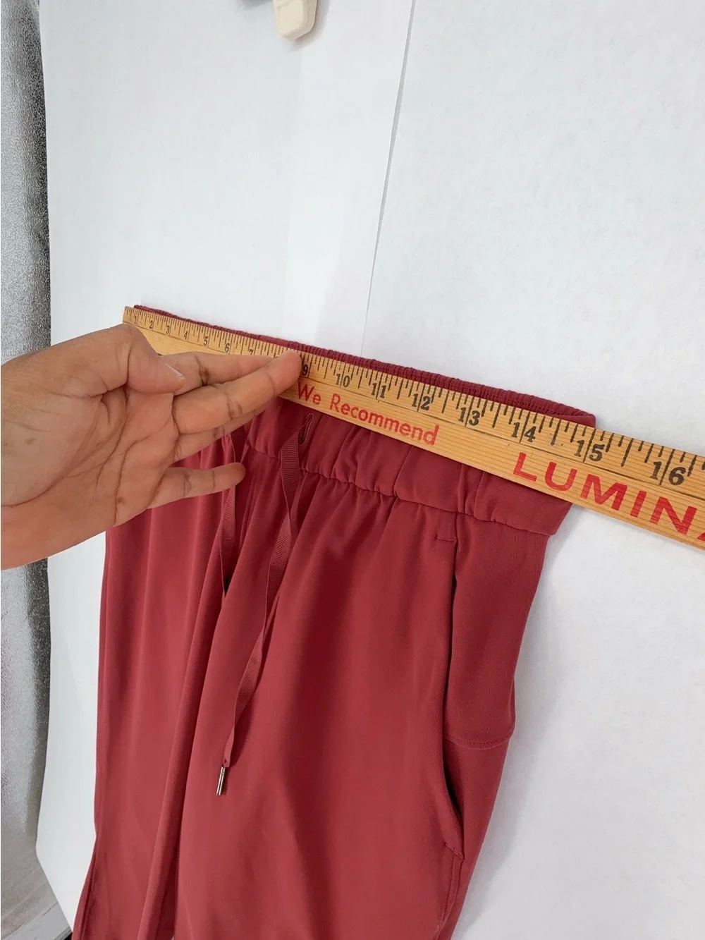Lululemon Pants Womens Sz 6  Jogger Maroon Drawstring Cropped nwot